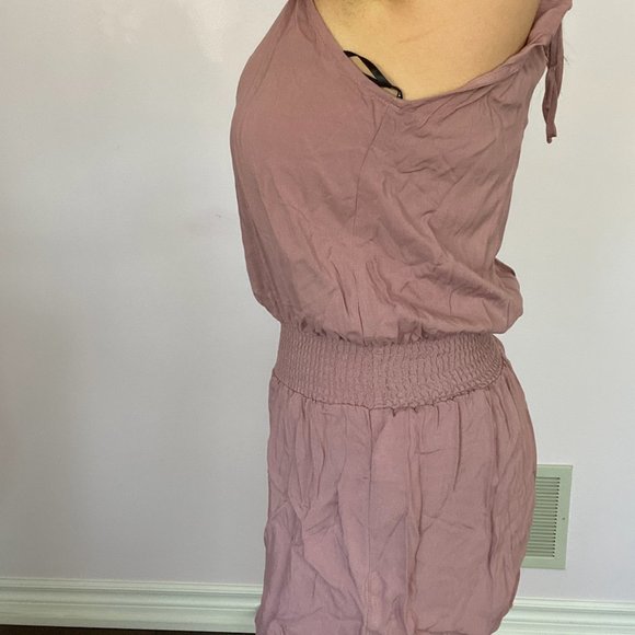 [NWT] Pink Romper - Picture 3 of 5